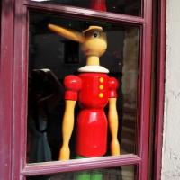 Le guetteur du coin de la rue à Cheverny